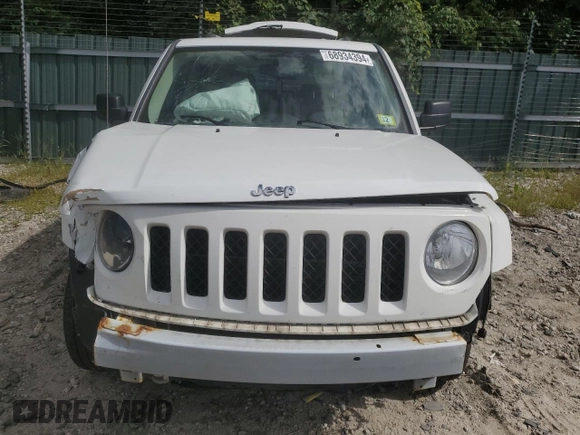 2015 Jeep Patriot Limited with VIN 1C4NJRCB2FD117682, listed as a Copart auction lot 68934394 with Not provided miles and Salvage title. Bid and sale history available at DreamBid. Image 5.