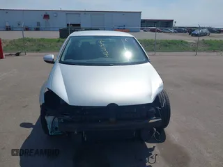 2014 Volkswagen Golf TDI w/Sunroof & Nav с VIN WVWNM7AJ9EW007463, выставлен на аукционе IAAI как лот 42211804 с пробегом 62 381 миль миль и . История ставок и продаж доступна на DreamBid. Изображение 13.