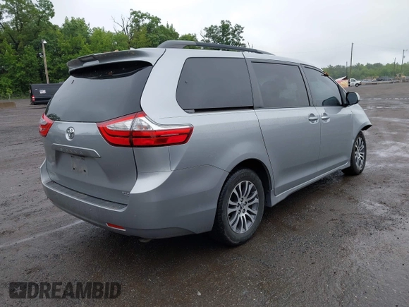 2018 Toyota Sienna XLE Auto Access Seat с VIN 5TDYZ3DC2JS940989, выставлен на аукционе IAAI как лот 42316742 с пробегом 130 731 миль миль и . История ставок и продаж доступна на DreamBid. Изображение 4.