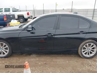 2016 BMW 3 Series 320i with VIN WBA8E1G52GNT37646, listed as a IAAI auction lot 41739297 with 79,186 mi miles and . Bid and sale history available at carsss.com. Image 14.