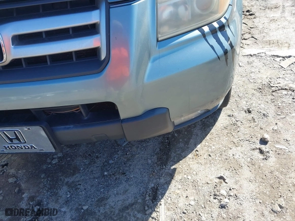 2006 Honda Pilot EX with VIN 2HKYF18456H516414, listed as a IAAI auction lot 41784477 with 241,735 mi miles. Bid and sale history available at carsss.com. Image 6.