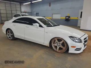 2012 Mercedes-Benz CLS 550 z VIN WDDLJ7DB1CA010670, wystawiony jako Copart lot #52570125 z przebiegiem 103 261 mil mil oraz Szkoda całkowita • Salvage title. Historia ofert i sprzedaży dostępna na DreamBid. Obrazek 4.