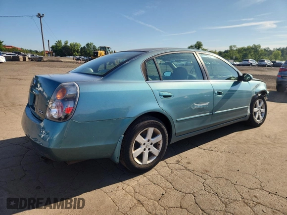 2002 Nissan Altima S with VIN 1N4AL11D72C133784, listed as a Copart auction lot 65965445 with 171,956 mi miles and Salvage title. Bid and sale history available at DreamBid. Image 3.