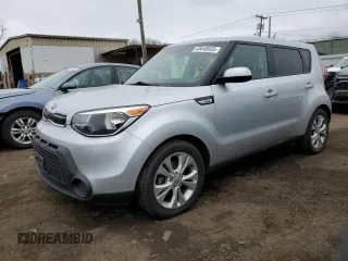 2015 Kia Soul + with VIN KNDJP3A58F7790384, listed as a Copart auction lot 49440935 with 139,984 mi miles and Clean Title. Bid and sale history available at carsss.com. Image 1.