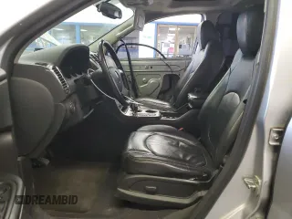 2010 GMC Acadia SLT1 with VIN 1GKLVMED3AJ137032, listed as a Copart auction lot 51586475 with 161,772 mi miles and Salvage Title. Bid and sale history available at carsss.com. Image 7.