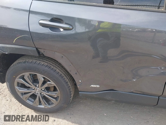 2025 Toyota RAV4 Hybrid XLE Premium with VIN JTMB6RFV5SD154617, listed as a IAAI auction lot 42066826 with 2,410 mi miles and . Bid and sale history available at DreamBid. Image 19.