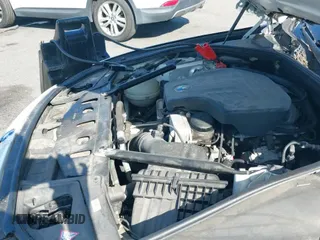 2013 BMW 5 Series 528i xDrive с VIN WBAXH5C55DD114776, выставлен на аукционе IAAI как лот 43103123 с пробегом 102 932 миль миль и . История ставок и продаж доступна на DreamBid. Изображение 13.