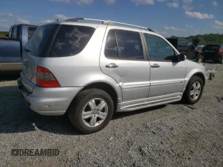 2005 Mercedes-Benz M 500 with VIN 4JGAB75E45A539908, listed as a Copart auction lot 55171955 with 162,425 mi miles and Clean Title. Bid and sale history available at DreamBid. Image 3.