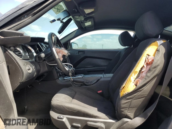 2014 Ford Mustang V6 with VIN 1ZVBP8AM9E5252325, listed as a Copart auction lot 49442065 with 211,305 mi miles and Salvage Title. Bid and sale history available at DreamBid. Image 7.