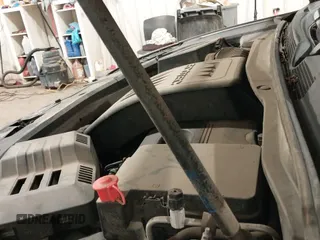 2012 Chevrolet Equinox 1LT z VIN 2GNFLEEK8C6326320, wystawiony jako IAAI lot #43191556 z przebiegiem 107 200 mil mil oraz . Historia ofert i sprzedaży dostępna na DreamBid. Obrazek 20.