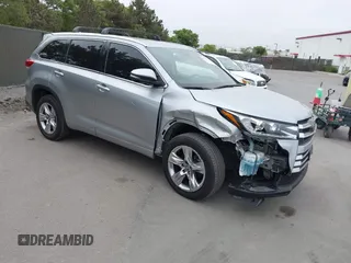 2017 Toyota Highlander Limited с VIN 5TDYZRFH6HS229723, выставлен на аукционе IAAI как лот 42778367 с пробегом 84 910 миль миль и . История ставок и продаж доступна на DreamBid. Изображение 1.