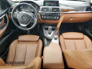 2017 BMW 3 Series 330i xDrive with VIN WBA8D9C3XHA004934, listed as a Copart auction lot 55471215 with 91,825 mi miles and Salvage title. Bid and sale history available at DreamBid. Image 8.