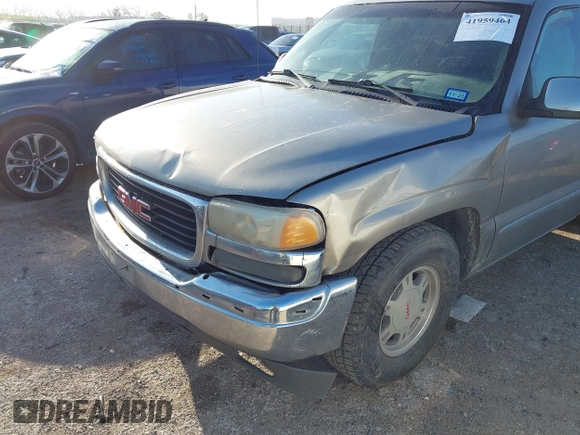 2001 GMC New Sierra 1500 SL with VIN 1GTEC14V81Z333066, listed as a IAAI auction lot 41959464 with 417,637 mi miles. Bid and sale history available at carsss.com. Image 6.