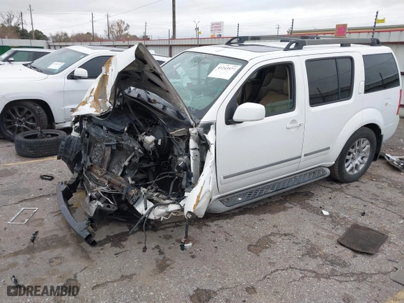 2012 Nissan Pathfinder LE with VIN 5N1AR1NN6CC614408, listed as a IAAI auction lot 41243577 with 1 mi miles. Bid and sale history available at carsss.com. Image 2.