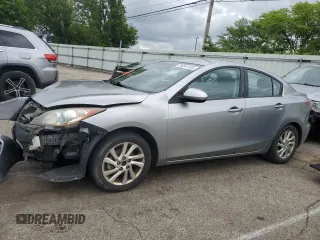 2012 Mazda 3 i Touring z VIN JM1BL1V77C1671336, wystawiony jako Copart lot #56644105 z przebiegiem 166 382 mil mil oraz Szkoda całkowita • Salvage title. Historia ofert i sprzedaży dostępna na DreamBid. Obrazek 1.