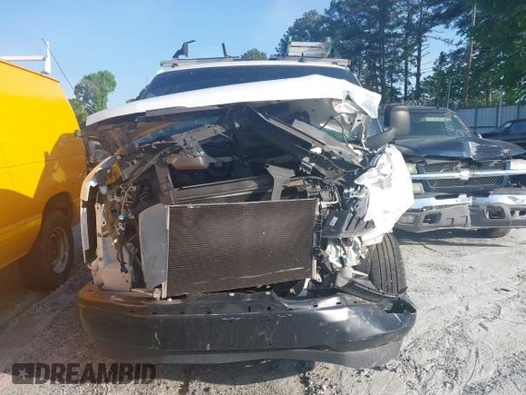 2020 Chevrolet Express Cargo with VIN 1GCWGAFP0L1261725, listed as a IAAI auction lot 42090746 with 67,851 mi miles and . Bid and sale history available at DreamBid. Image 12.