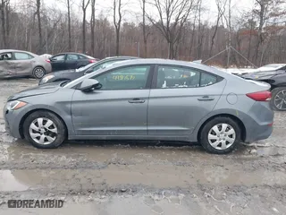 2017 Hyundai Elantra SE with VIN KMHD74LFXHU095512, listed as a IAAI auction lot 41627746 with 206,868 mi miles. Bid and sale history available at carsss.com. Image 14.