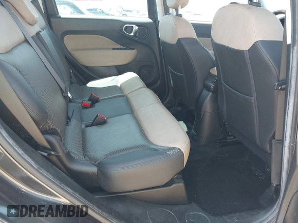 2014 FIAT 500L Lounge with VIN ZFBCFACH9EZ005710, listed as a IAAI auction lot 42508508 with 96,652 mi miles and . Bid and sale history available at DreamBid. Image 8.