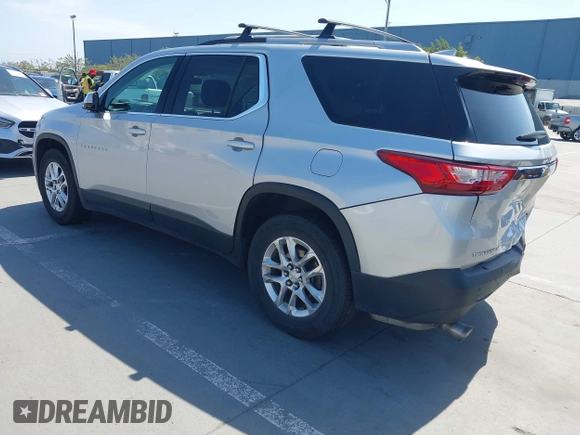 2018 Chevrolet Traverse LT Cloth with VIN 1GNEVGKW6JJ260309, listed as a IAAI auction lot 42063720 with 114,855 mi miles. Bid and sale history available at carsss.com. Image 3.