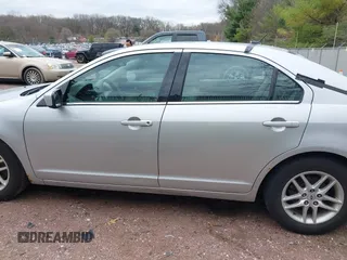 2010 Ford Fusion SE with VIN 3FAHP0HA2AR381532, listed as a IAAI auction lot 42112479 with 117,156 mi miles and . Bid and sale history available at DreamBid. Image 14.