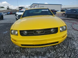 2006 Ford Mustang Standard with VIN 1ZVFT80N365154531, listed as a Copart auction lot 51825505 with 164,126 mi miles and Salvage Title. Bid and sale history available at carsss.com. Image 5.