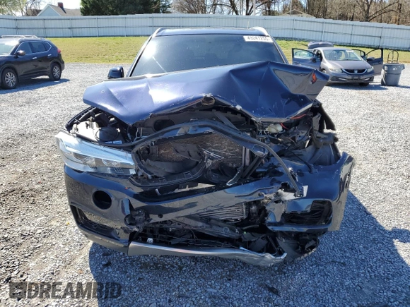 2017 BMW X5 sDrive35i with VIN 5UXKR2C31H0U22708, listed as a Copart auction lot 49241255 with 0 mi miles and Salvage Title. Bid and sale history available at carsss.com. Image 5.