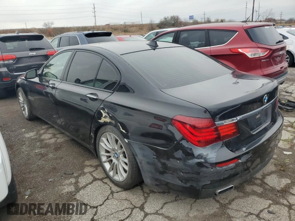 2013 BMW 7 Series 750i xDrive с VIN WBAYB6C55DD223914, выставлен на аукционе Copart как лот 81825144 с пробегом 81 818 миль миль и Списание • Salvage title. История ставок и продаж доступна на DreamBid. Изображение 2.