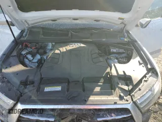 2018 Audi Q7 Prestige z VIN WA1VAAF73JD023063, wystawiony jako Copart lot #49678315 z przebiegiem 93 334 mil mil oraz Szkoda całkowita • Salvage title. Historia ofert i sprzedaży dostępna na DreamBid. Obrazek 14.