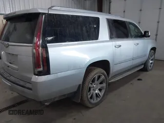 2016 Cadillac Escalade ESV Premium Collection z VIN 1GYS4JKJ9GR365012, wystawiony jako IAAI lot #41962570 z przebiegiem 97 138 mil mil oraz . Historia ofert i sprzedaży dostępna na DreamBid. Obrazek 4.