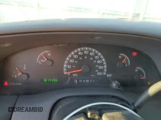 2000 Ford F-150 with VIN 1FTRX17W8YKB11043, listed as a Copart auction lot 77390664 with 181,439 mi miles and Salvage Title. Bid and sale history available at DreamBid. Image 9.