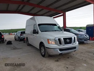 2013 Nissan NV Cargo SV z VIN 1N6BF0LY5DN110802, wystawiony jako IAAI lot #39917294 z przebiegiem 197 172 mil mil oraz . Historia ofert i sprzedaży dostępna na DreamBid. Obrazek 1.