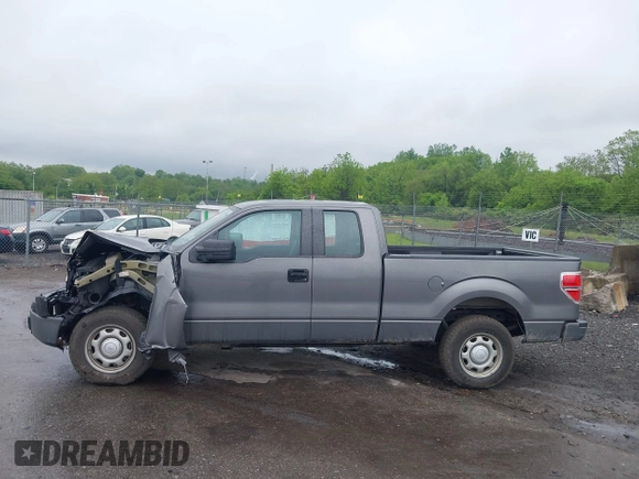 2013 Ford F-150 XL with VIN 1FTEX1CM0DKF00787, listed as a IAAI auction lot 42223847 with 129,202 mi miles and . Bid and sale history available at DreamBid. Image 14.