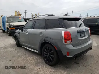 2019 MINI Countryman Cooper S with VIN WMZYT3C56K3E97143, listed as a Copart auction lot 62315533 with 0 mi miles and Salvage Title. Bid and sale history available at carsss.com. Image 2.