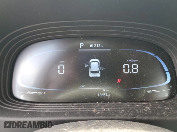 2024 Hyundai Venue Limited with VIN KMHRC8A33RU294761, listed as a Copart auction lot 62027005 with 13,657 mi miles and Non repairable. Bid and sale history available at DreamBid. Image 9.