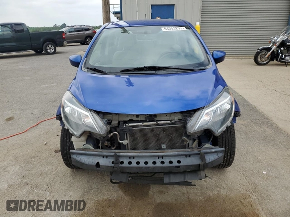 2017 Nissan Note SV with VIN 3N1CE2CP9HL365362, listed as a Copart auction lot 54353235 with Not provided miles and Salvage title. Bid and sale history available at DreamBid. Image 5.