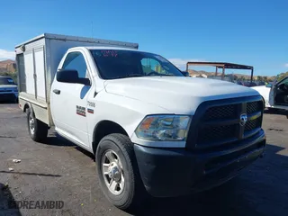 2015 Ram 2500 Tradesman with VIN 3C7WR4AT8FG573414, listed as a IAAI auction lot 40588450 with 143,273 mi miles. Bid and sale history available at carsss.com. Image 1.
