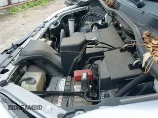 2016 Toyota Sienna XLE z VIN 5TDYK3DCXGS697249, wystawiony jako IAAI lot #42153128 z przebiegiem 54 824 mil mil oraz . Historia ofert i sprzedaży dostępna na DreamBid. Obrazek 20.