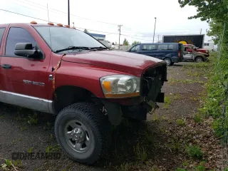 2006 Dodge 3500 SLT z VIN 3D7LX39C96G159374, wystawiony jako Copart lot #59817365 z przebiegiem Nie podano mil oraz Czysty tytuł • Clean title. Historia ofert i sprzedaży dostępna na DreamBid. Obrazek 5.