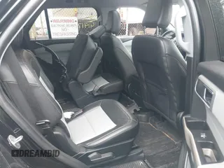 2022 Ford Explorer XLT with VIN 1FMSK8DH6NGB16928, listed as a IAAI auction lot 41917630 with 51,427 mi miles and . Bid and sale history available at DreamBid. Image 8.