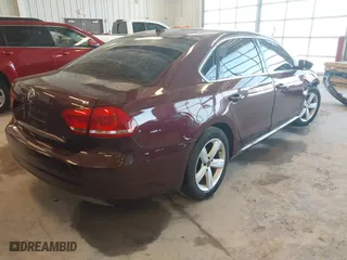 2012 Volkswagen Passat SE with VIN 1VWBH7A31CC015450, listed as a IAAI auction lot 41763605 with 160,288 mi miles. Bid and sale history available at carsss.com. Image 4.