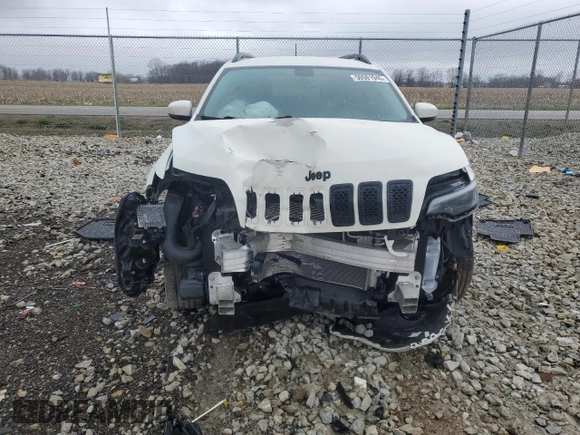 2019 Jeep Cherokee Altitude with VIN 1C4PJMLX6KD404671, listed as a Copart auction lot 50501945 with Not Provided miles and Salvage Title. Bid and sale history available at DreamBid. Image 5.