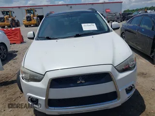 2011 Mitsubishi Outlander SE with VIN JA4AP4AU8BZ012589, listed as a IAAI auction lot 42316134 with 176,450 mi miles and . Bid and sale history available at DreamBid. Image 12.
