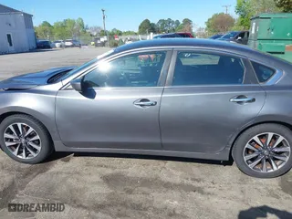 2017 Nissan Altima 2.5 SR with VIN 1N4AL3AP8HC141830, listed as a IAAI auction lot 41948607 with 103,509 mi miles. Bid and sale history available at carsss.com. Image 14.
