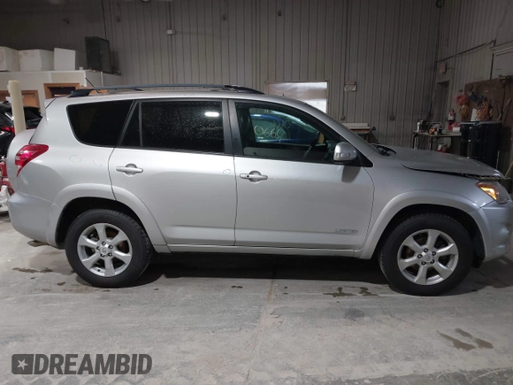 2010 Toyota RAV4 Ltd with VIN 2T3DK4DV2AW018148, listed as a IAAI auction lot 42010664 with 157,117 mi miles. Bid and sale history available at carsss.com. Image 14.