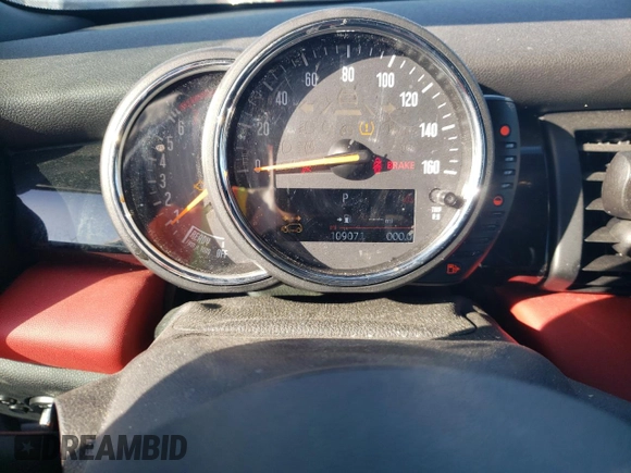 2016 MINI Convertible S z VIN WMWWG9C51G3C22038, wystawiony jako Copart lot #71986764 z przebiegiem 109 071 mil mil oraz Szkoda całkowita • Salvage title. Historia ofert i sprzedaży dostępna na DreamBid. Obrazek 9.