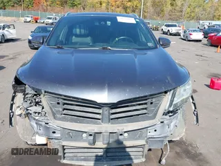 2015 Lincoln MKC with VIN 5LMCJ2A93FUJ24373, listed as a IAAI auction lot 40638009 with 127,336 mi miles and . Bid and sale history available at DreamBid. Image 12.
