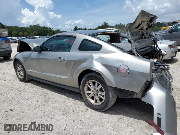 2008 Ford Mustang Deluxe with VIN 1ZVHT80N785206285, listed as a Copart auction lot 64834904 with 129,144 mi miles and Salvage Title. Bid and sale history available at carsss.com. Image 2.