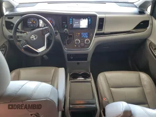 2015 Toyota Sienna XLE with VIN 5TDYK3DC4FS667923, listed as a Copart auction lot 86730854 with 62,486 mi miles and Salvage Title. Bid and sale history available at DreamBid. Image 8.