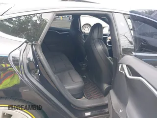 2018 Tesla Model S 75D с VIN 5YJSA1E26JF244843, выставлен на аукционе IAAI как лот 42585984 с пробегом 70 893 миль миль и . История ставок и продаж доступна на DreamBid. Изображение 8.