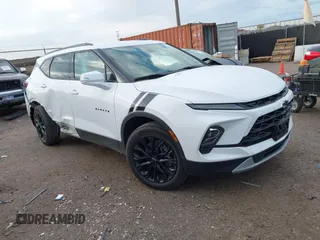 2024 Chevrolet Blazer LT с VIN 3GNKBDR47RS178033, выставлен на аукционе IAAI как лот 41106832 с пробегом 8 752 миль миль и . История ставок и продаж доступна на DreamBid. Изображение 1.